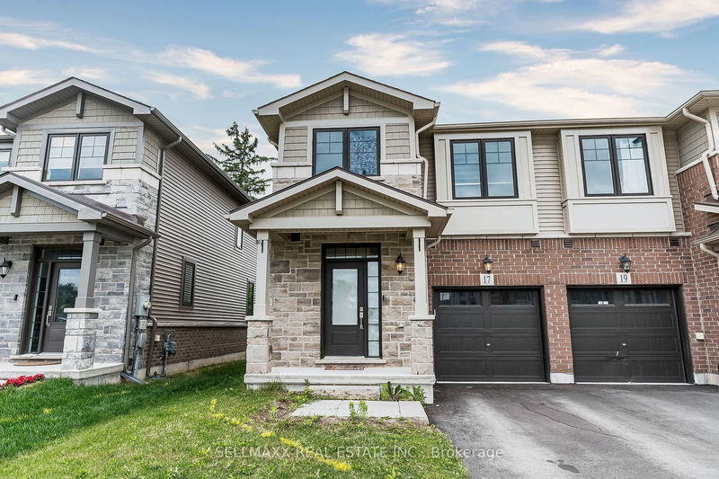 home for lease on 17 Hollywood Court