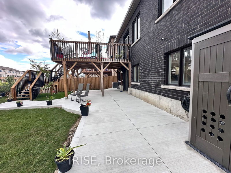 home for lease on 60 Explorer Way