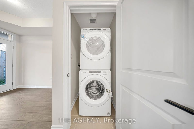  147 - 10 Birmingham Dr  Cambridge, N1R 0C6 | Image 24