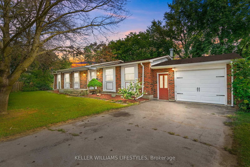 314 LAUGHTON Cres, Strathroy-Caradoc, N7G 1H7 | Image 2