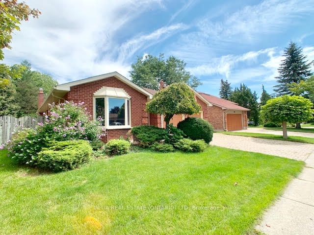 home for lease on 1594 Phillbrook Drive