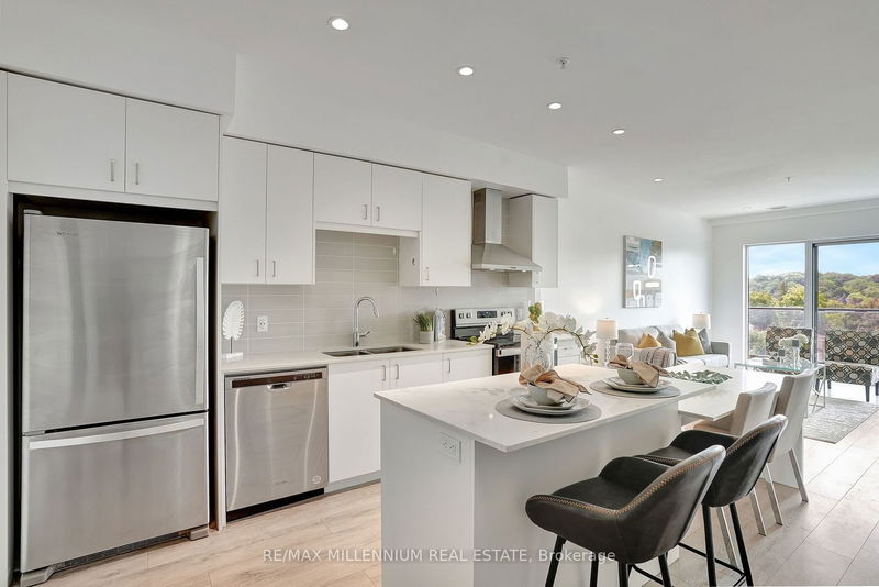  912 - 15 Glebe St  Cambridge, N1S 0C3 | Image 12