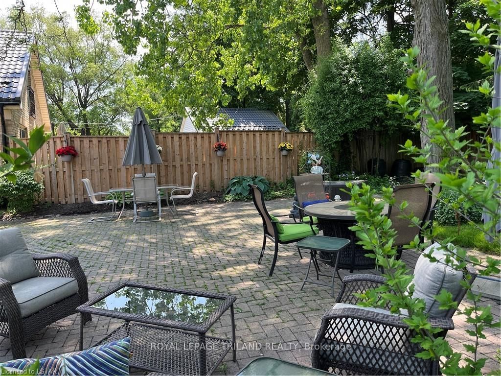 Listing Image 33