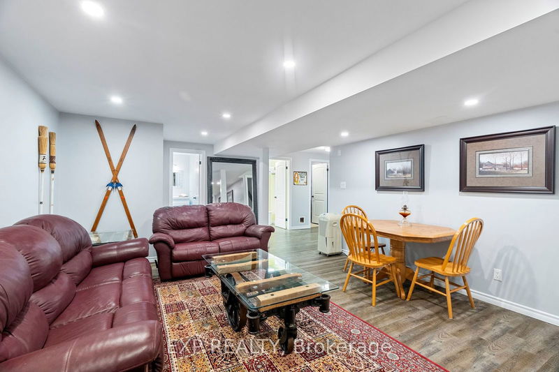 10002 Jenna Rd  Lambton Shores, N0M 1T0 | Image 23