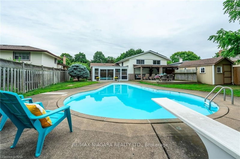 7 Royal Oak Dr  St. Catharines, L2N 4B7 | Image 36