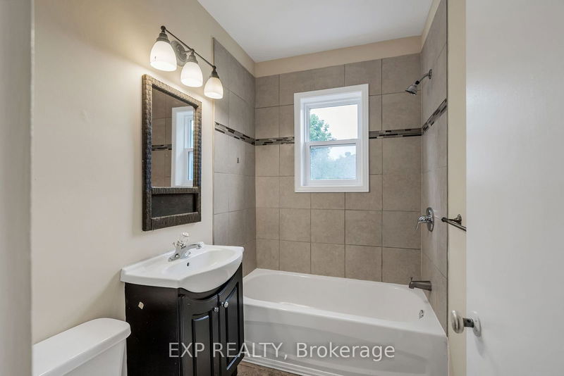 1301 Easton Ave  Cornwall, K6H 1X6 | Image 29