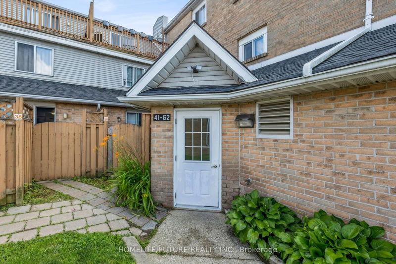home for lease on 51-67 Valleyview Road