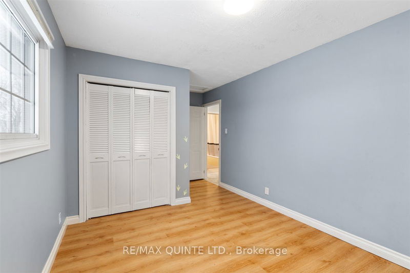 584 Highway 33  W Quinte West, K8V 5P6 | Image 31