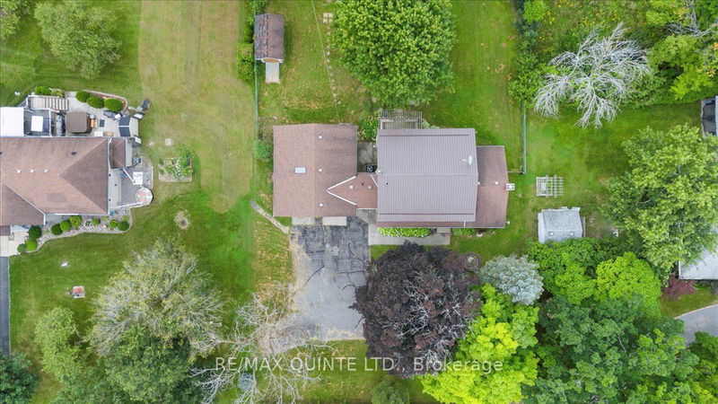 584 Highway 33  W Quinte West, K8V 5P6 | Image 5