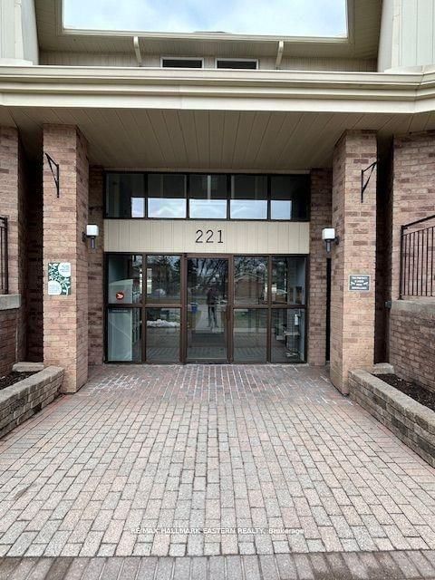 home for sale on 202B-221 North Park Street