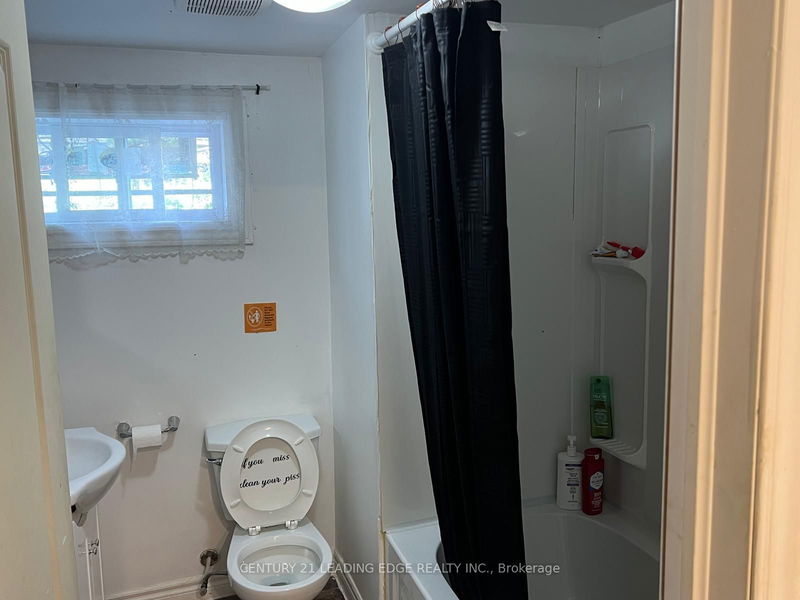 29 Cameo Ave  Hamilton, L8V 2H2 | Image 9