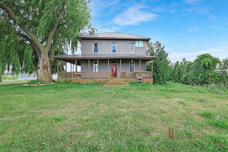 home for sale on 1527 Concession 10