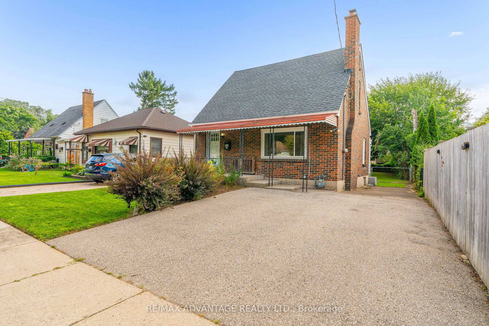 Listing Image 3
