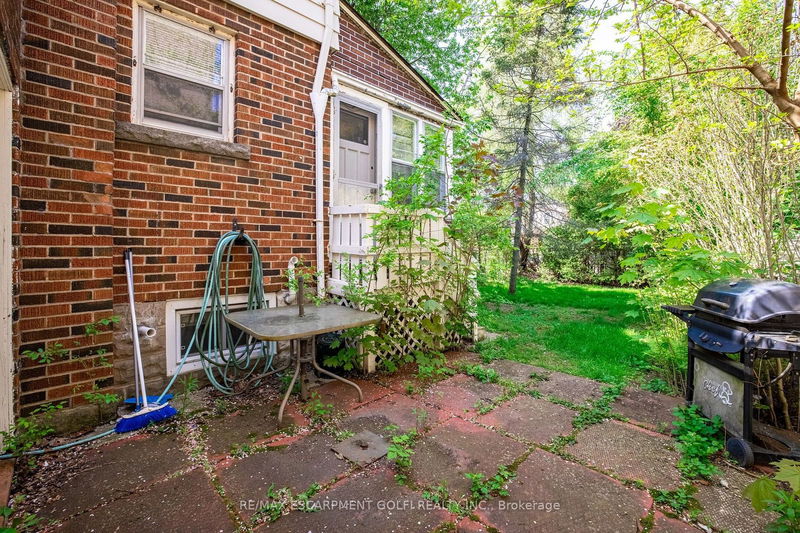 136 Glen Rd  Hamilton, L8S 3M9 | Image 30