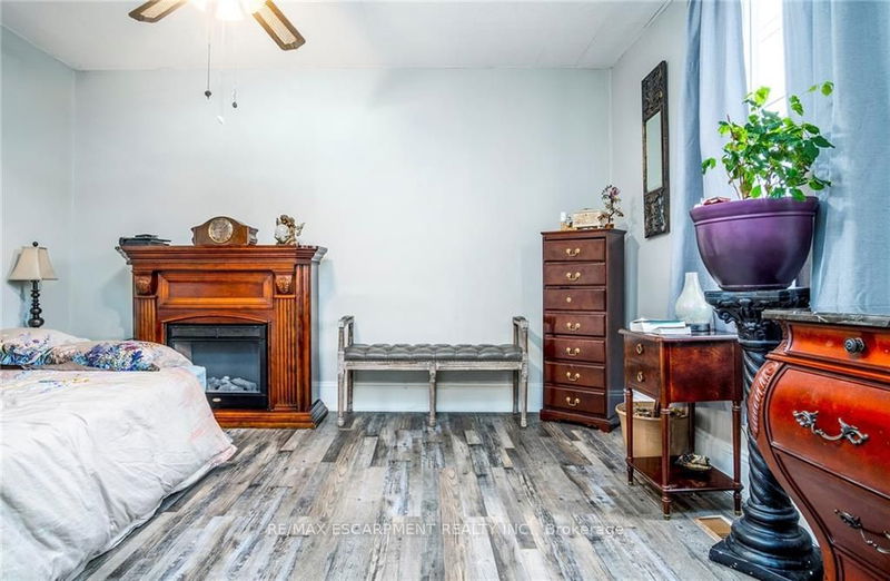 193 Locke St N Hamilton, L8K 3B1 | Image 17