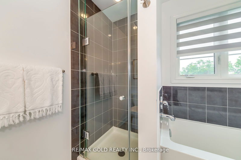 305 Humphrey St  Hamilton, L8B 1X4 | Image 30