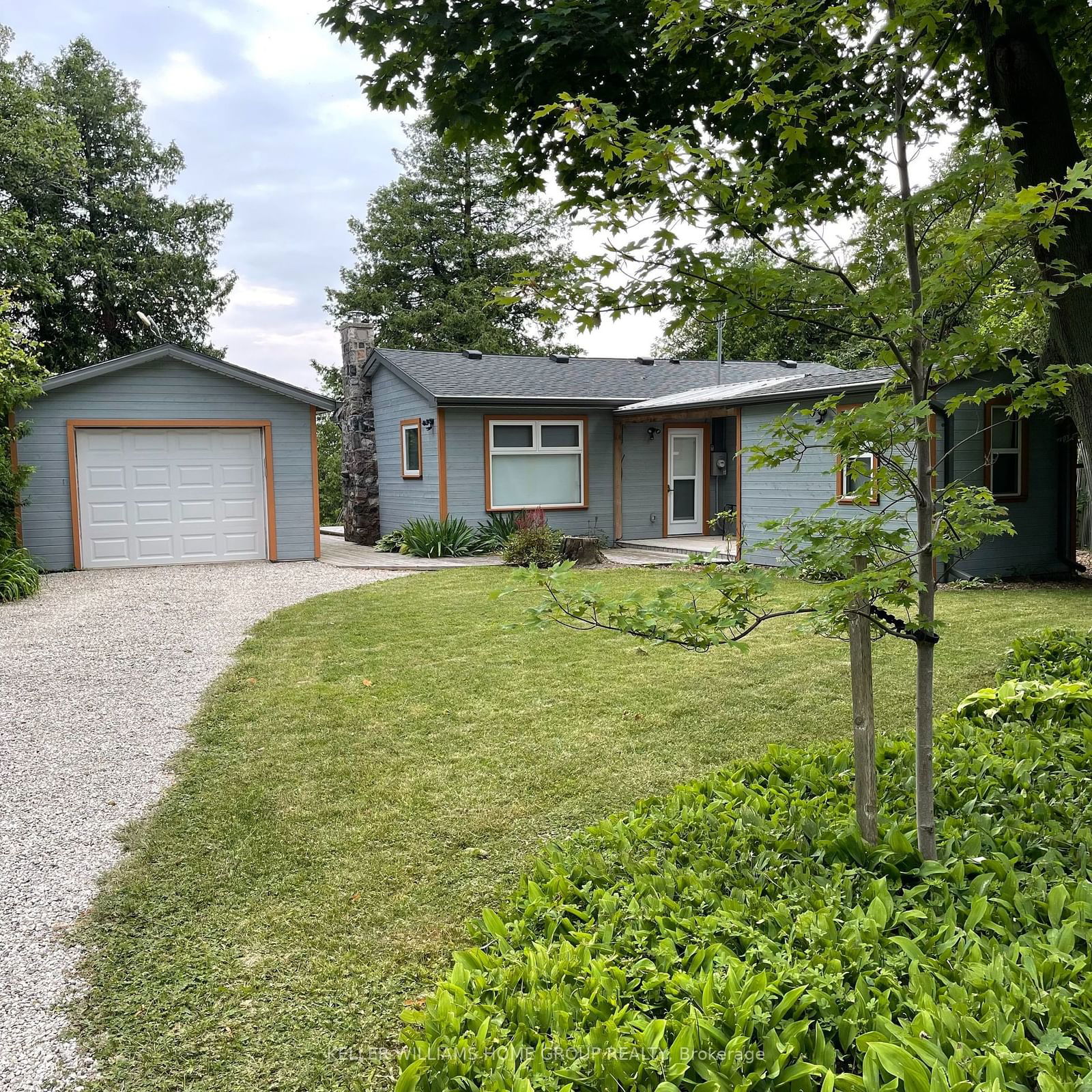 Detached House sold at 78341 John Street, Central Huron, Goderich, N0M 1G0 - MLS: X9263484