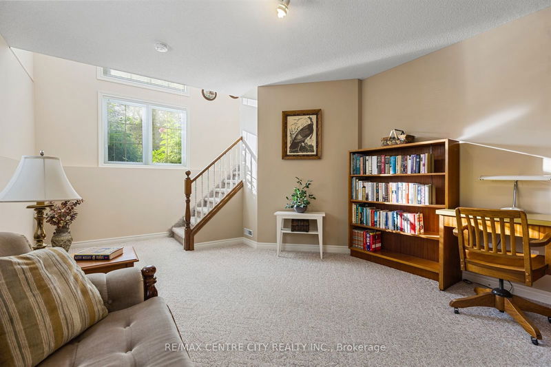 32 SYMPHONY Crt  Central Elgin, N5P 4K1 | Image 16