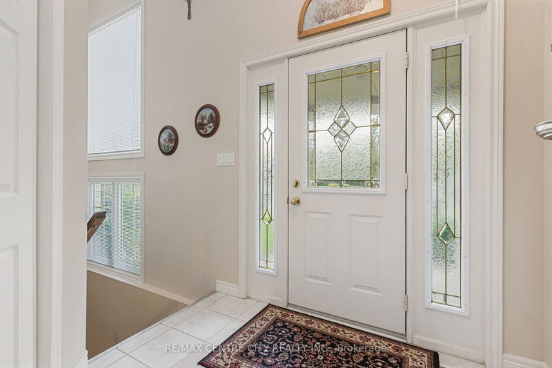 32 SYMPHONY Crt  Central Elgin, N5P 4K1 | Image 3