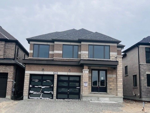 home for lease on 11 O'Neill Street