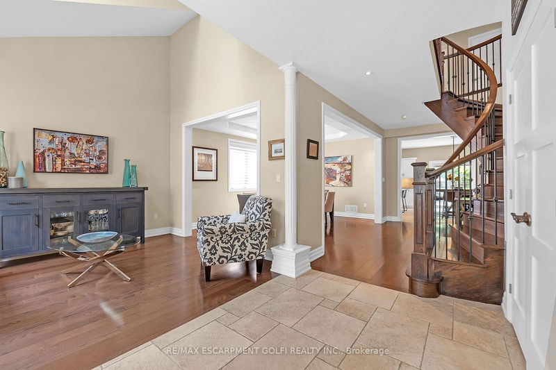 32 Mccollum Rd  Hamilton, L8E 6B8 | Image 5