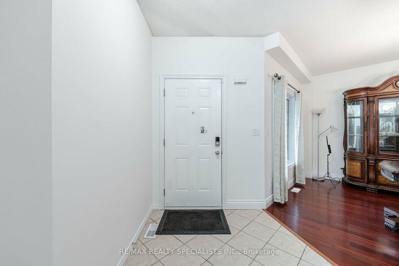 72 Hinrichs Cres  Cambridge, N1T 0A8 | Image 4