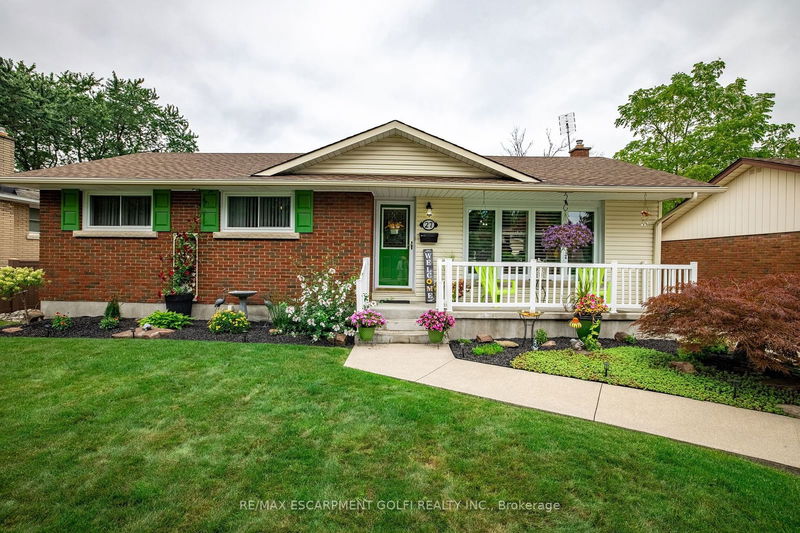 27 Warkdale Dr W St. Catharines, L2T 2V8 | Image 2