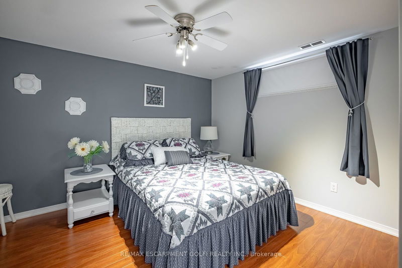 27 Warkdale Dr W St. Catharines, L2T 2V8 | Image 24