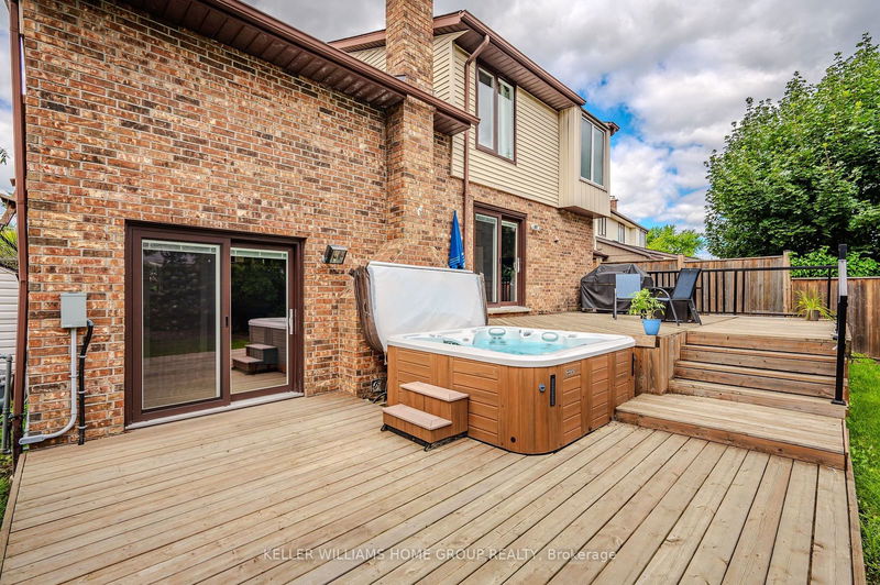 11 Wiltshire Pl  Guelph, N1H 8B1 | Image 13