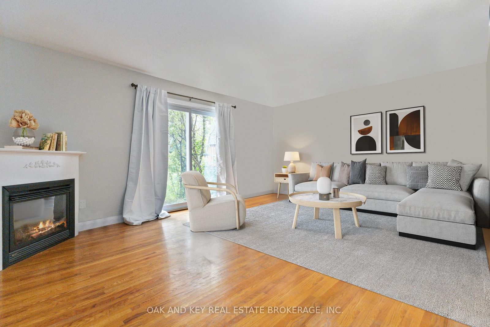 Listing Image 7