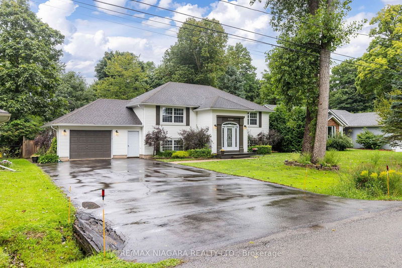 home for sale on 3264 Jewell Avenue