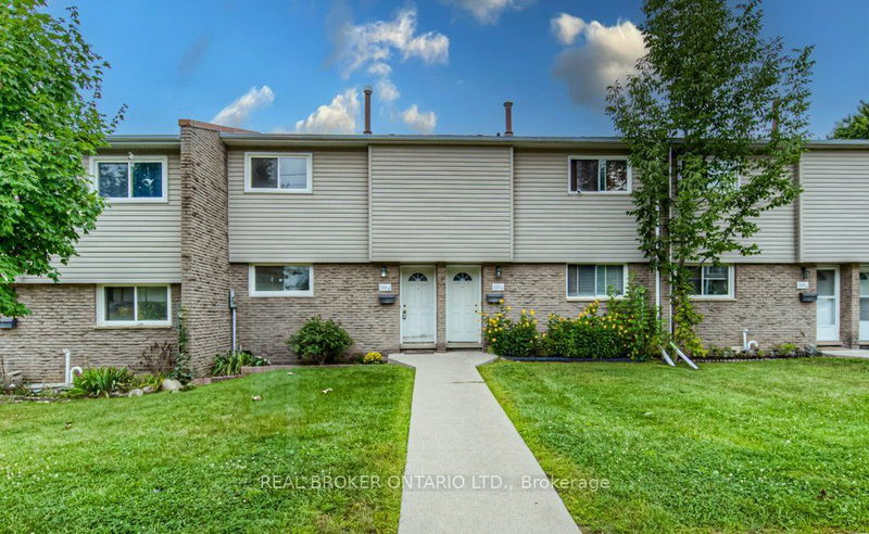 home for sale on E-320 Bluevale Street N