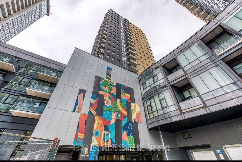 home for lease on 703-104 Garment Street