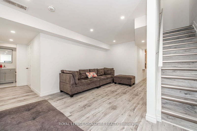 627 Wild Rye St  Waterloo, N2V 0E3 | Image 33