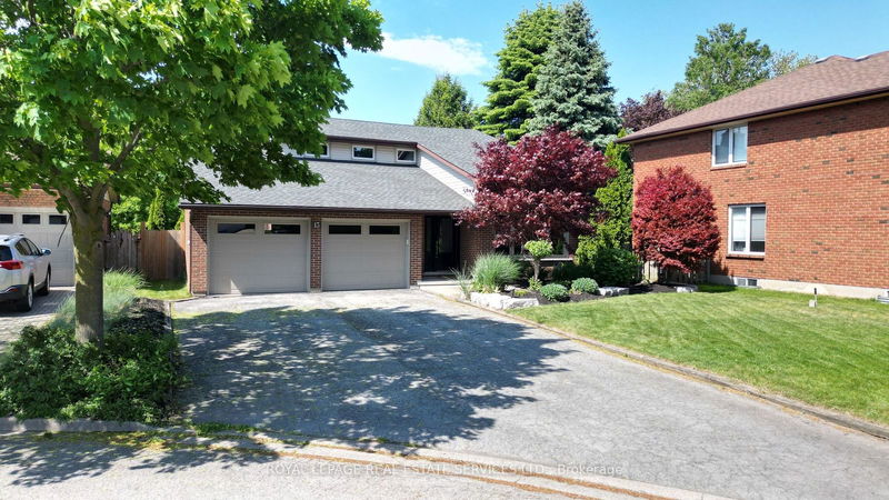 13 Boese Crt  St. Catharines, L2N 7E7 | Image 3