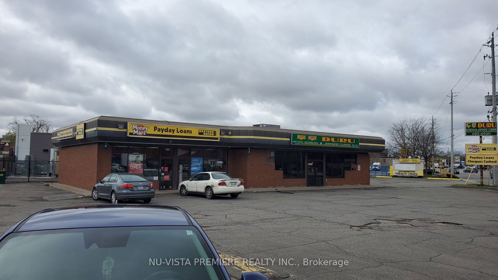 Commercial/Retail for sale at 220 Welland Avenue, St. Catharines, L2R 2P3 - MLS: X9264725