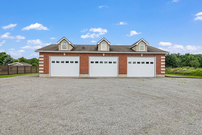 551 Darby Rd, Welland, L0S 1K0 | Image 3