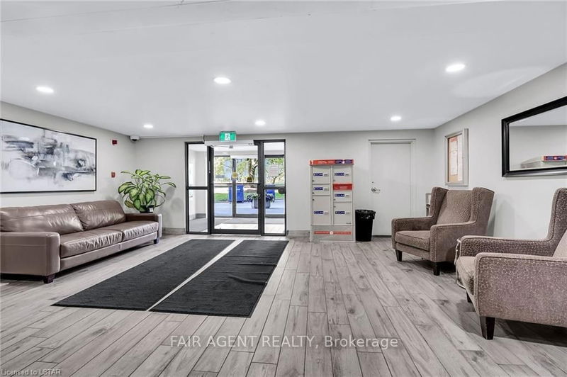  410 - 931 WONDERLAND Rd S London, N6K 2X6 | Image 7