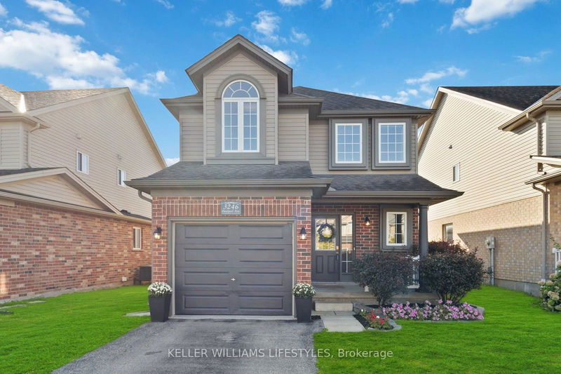 home for sale on 3246 Paulpeel Avenue