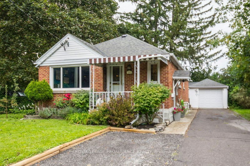 home for sale on 16 Reynolds Crescent