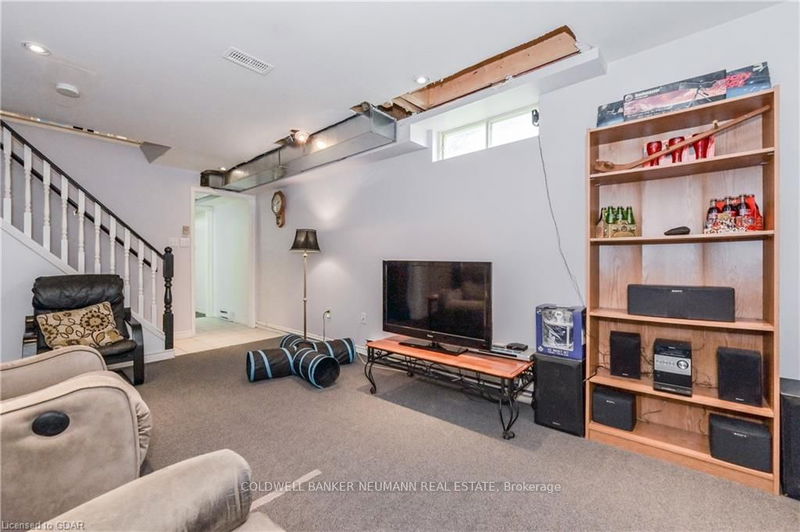 260 Strathallan St  Centre Wellington, N1M 3L5 | Image 24