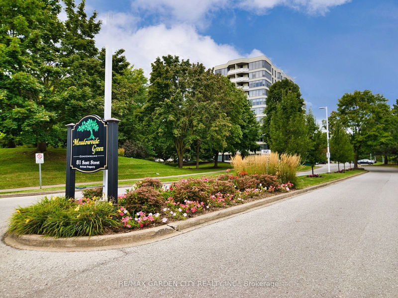home for sale on 901-81 Scott Street