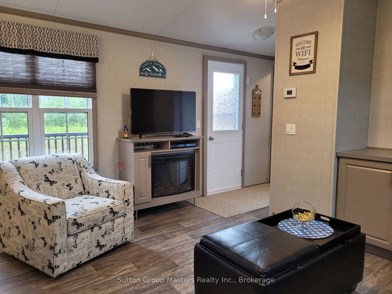 61Chry - 1235 Villiers Line, Otonabee-South Monaghan, K0L 2G0 | Image 3