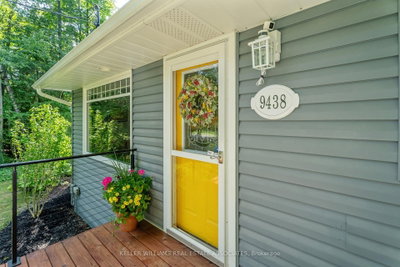 9438 5 Side Road R.R.2