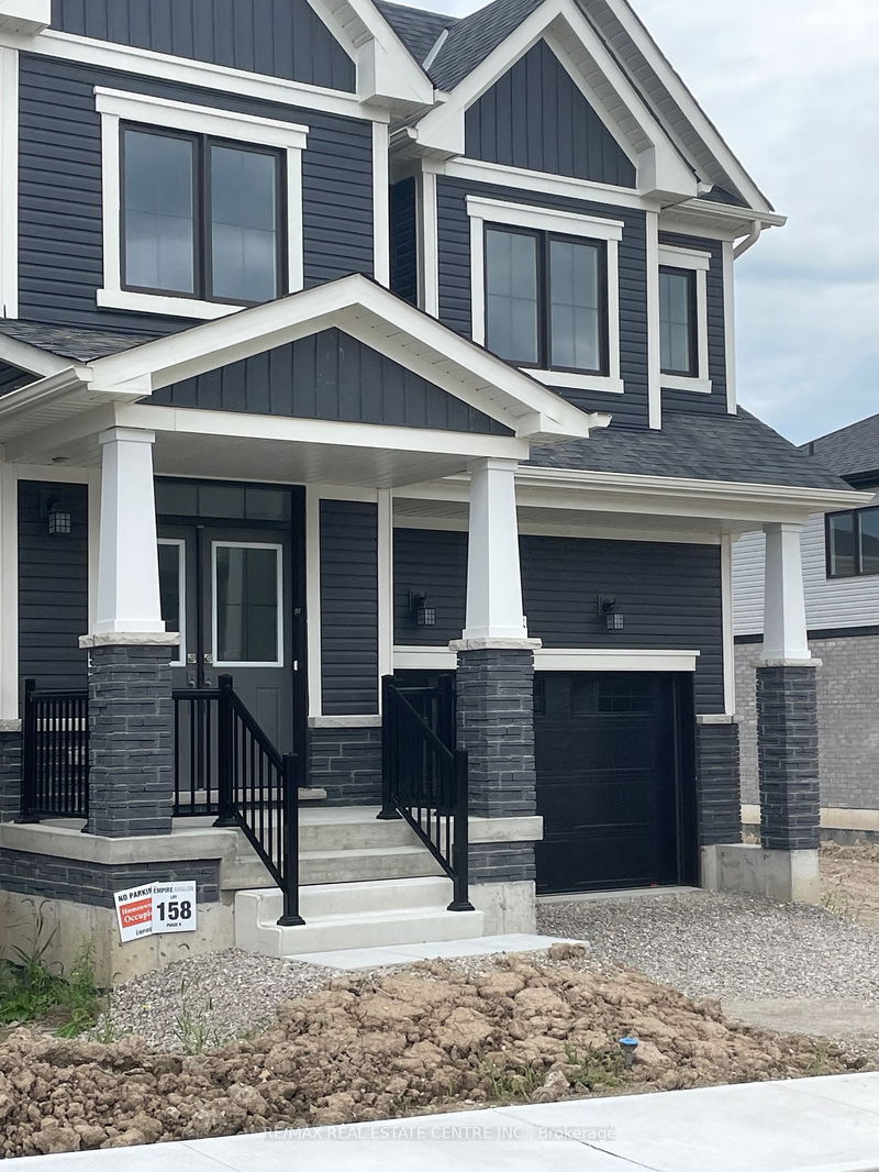 home for lease on 16 Wintergreen Crescent