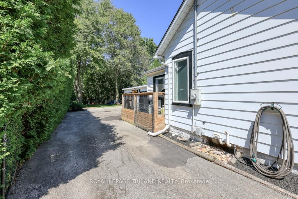 Listing Image 35