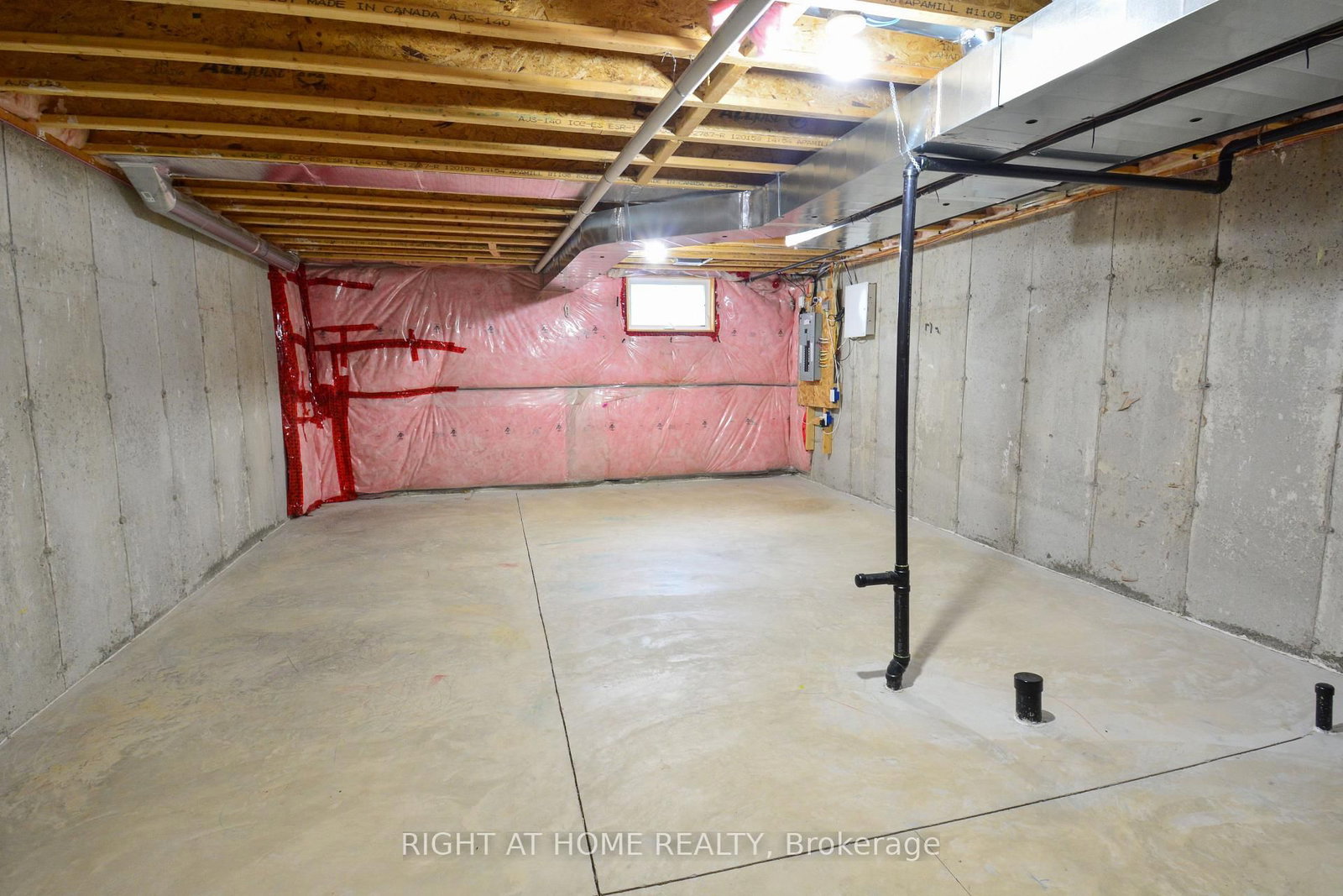 Listing Image 34