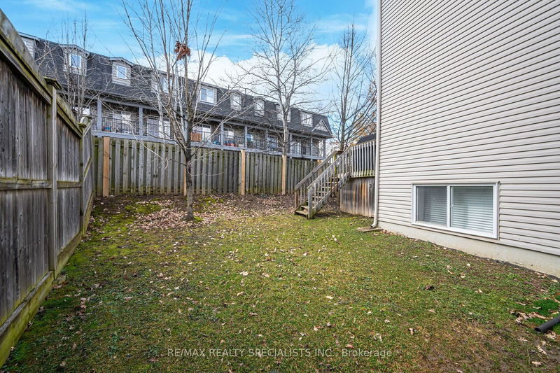  8A - 50 Howe Dr  Kitchener, N2E 0E3 | Image 28