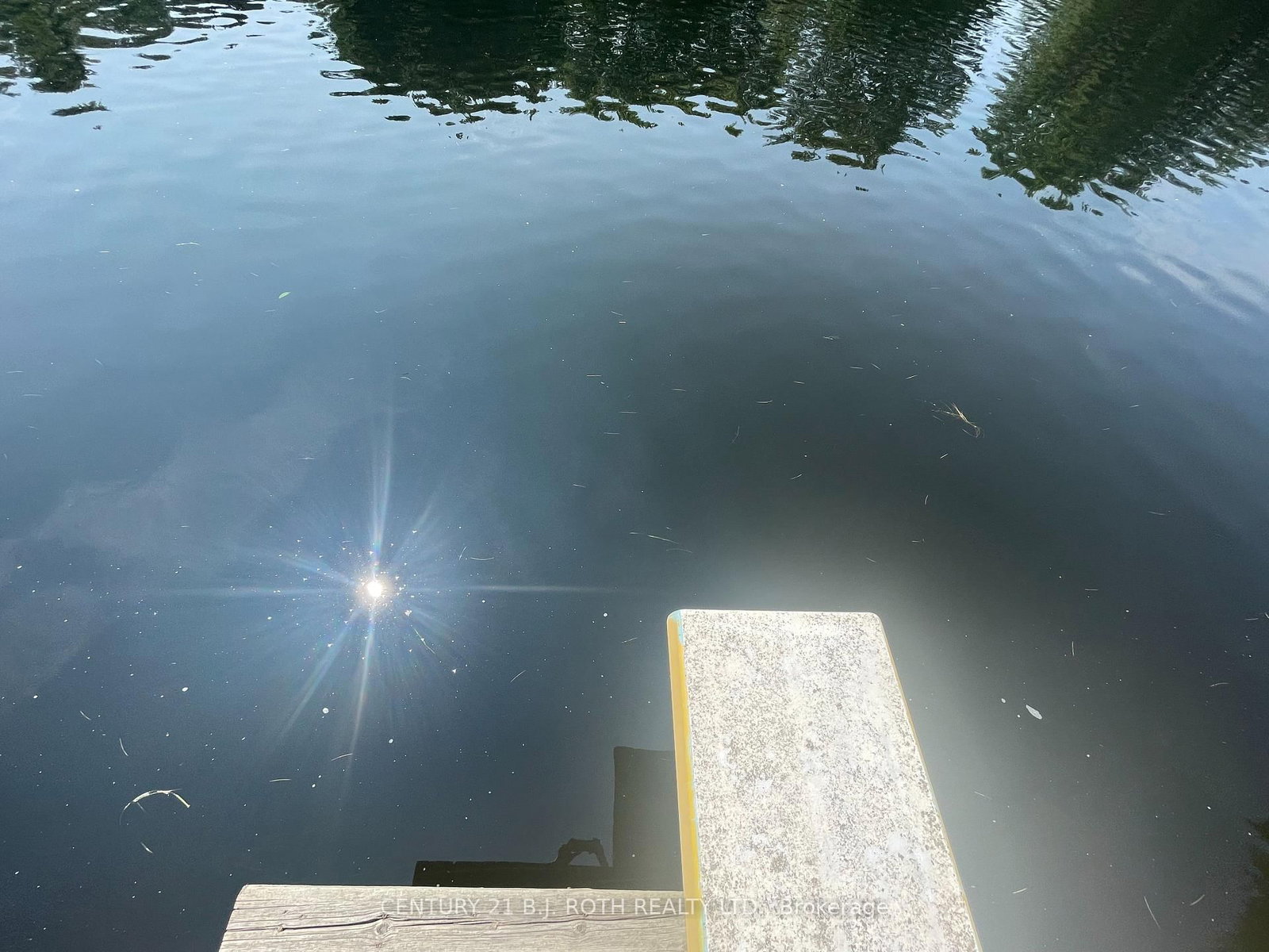 Listing Image 10