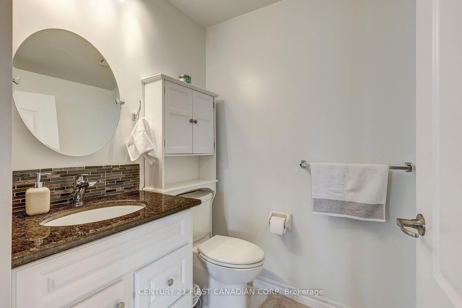 Listing Image 31